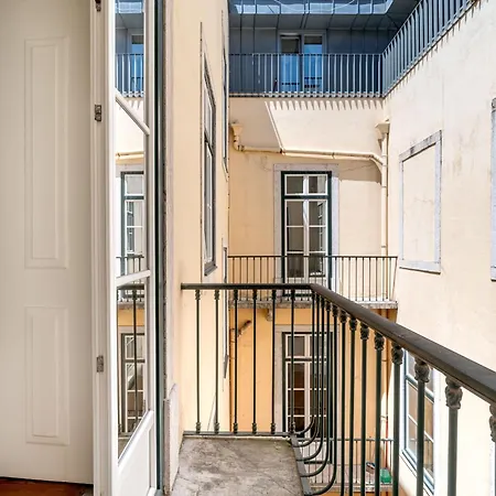 Downtown Riverside By Homing Лиссабон