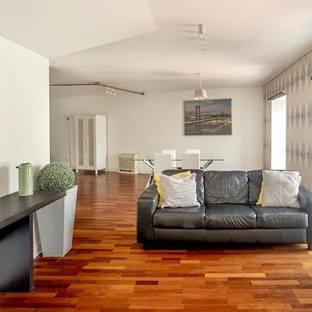 Downtown Riverside By Homing Appartement