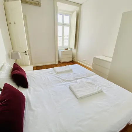 Downtown Riverside By Homing Apartment