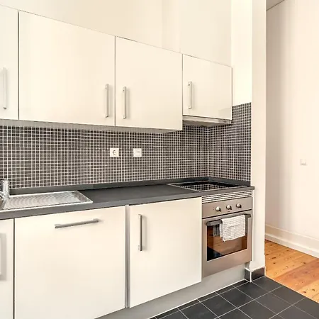 Downtown Riverside By Homing Apartment